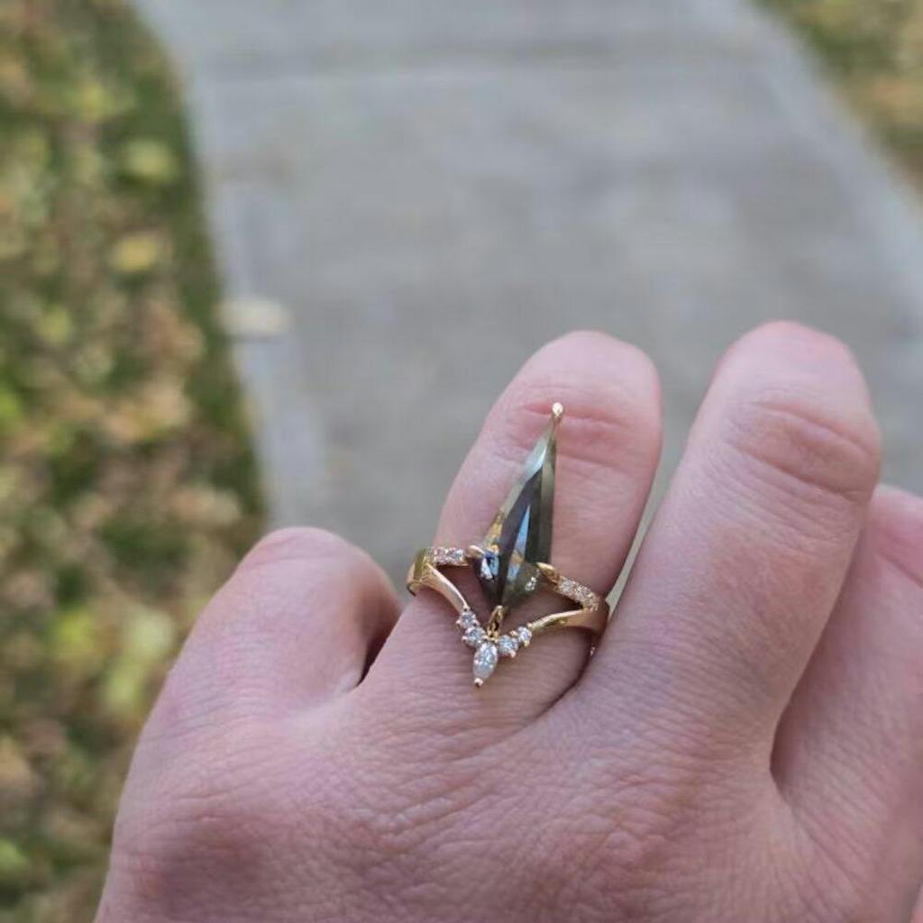 Vintage Kite Cut Salt and Pepper Curved Shape Diamond Ring with Band