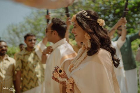 Aboli Floral Jewellery Set