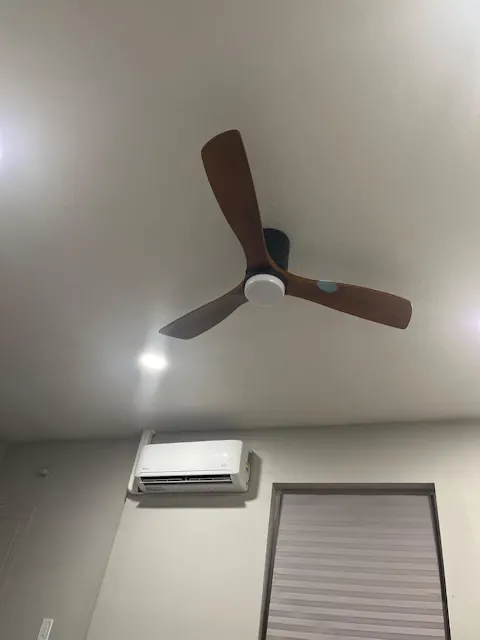 Hugger 52 inch Led Light Ceiling Fan