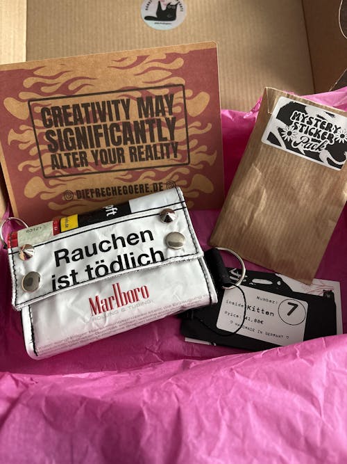 Nr.7 upcycling wallet CATS