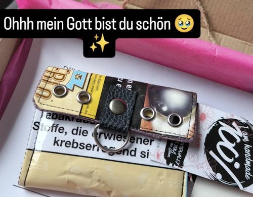 3.15 upcycling wallet - CATS COLORFUL