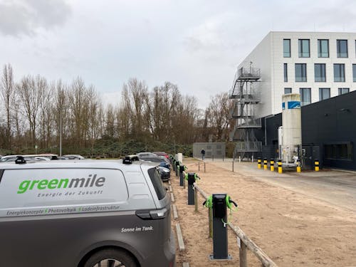 Fertigfundament speziell für KEBA Standfuß KeContact P20 / P30 / P40 Ladesäule (Keba 131813, 89735,90786,131771,131813)