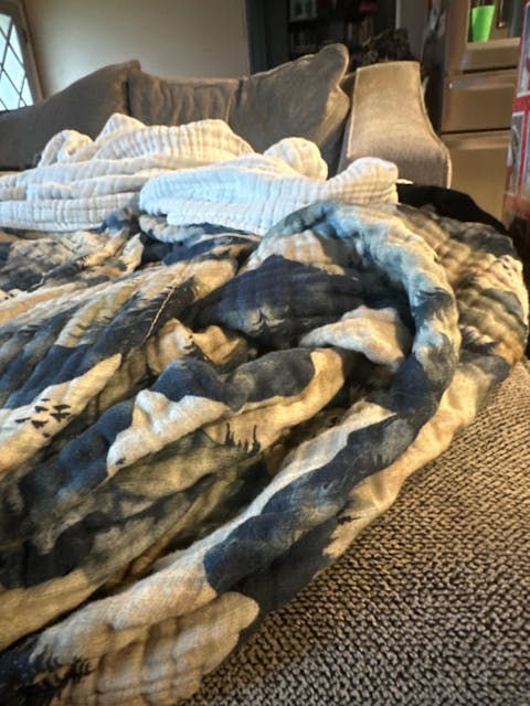 AIRY Daydream Blankets | LUXE 8-Layer Printed Blankets (Ready To Ship)