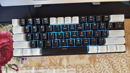 MageGee MK-Star61 White Black 60% Mechanical Keyboard