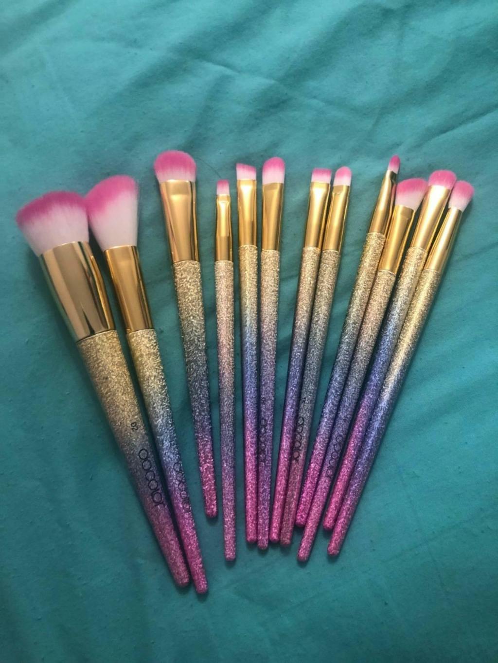 Docolor makeup brushes Fantasy 16 piece Makeup Brush Set best makeup