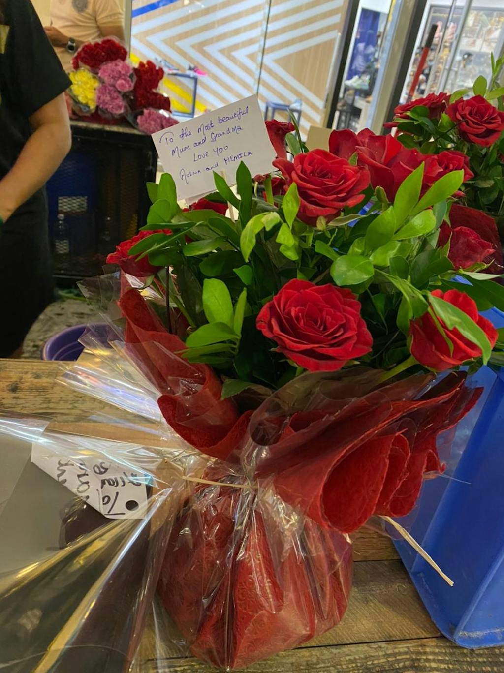 Roses Bouquet Devotion Roses Flowers Boutique Mauritius