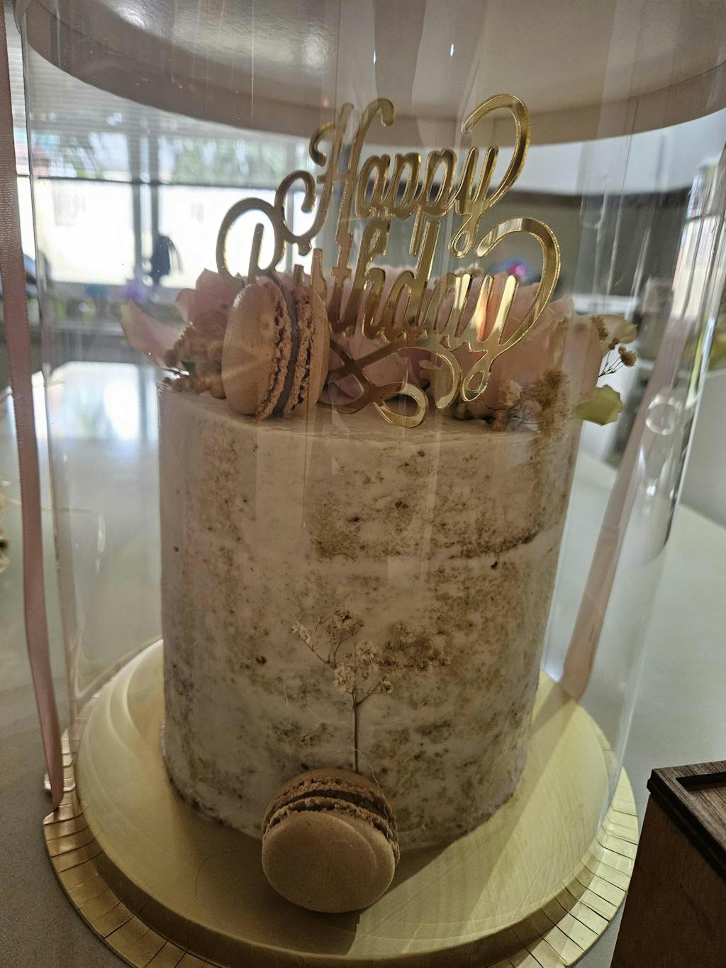 Rustic Birthday Cake with Macarons Cake delivery Mauritius