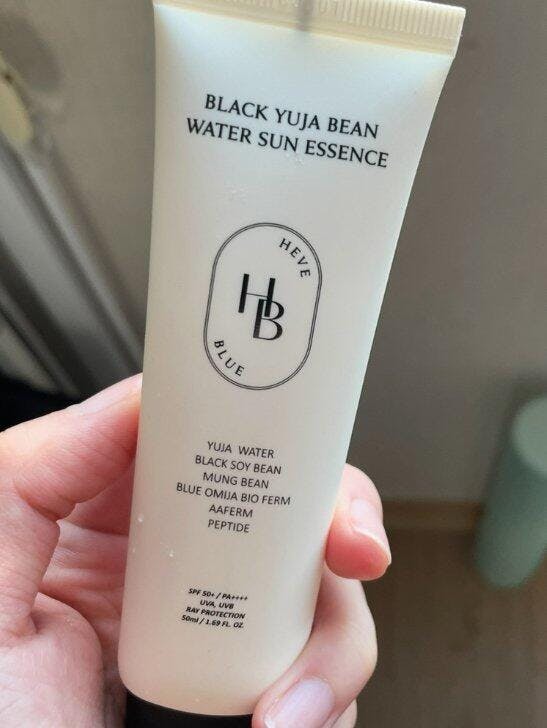 HEVE BLUE Black Yuja Bean Water Sun Essence SPF50+/PA++++ 50ml