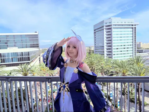 DokiDoki Game Honkai: Star Rail Cosplay Cyrene Wig Short Curly Light Dark Pink Gradient Hair / Head Accessory Set