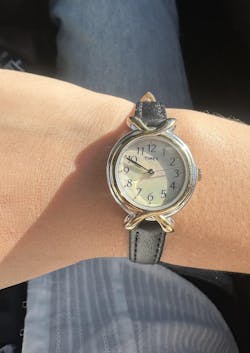 Reloj Timex Mujer Único Año 2001 Elegancia Clásica Minimal