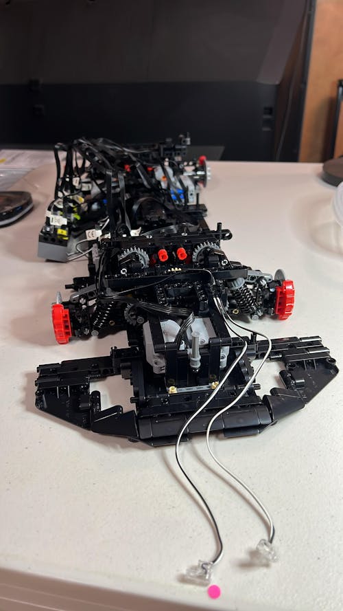 Cada 1:8 YangWang U9 Supercar C64011W