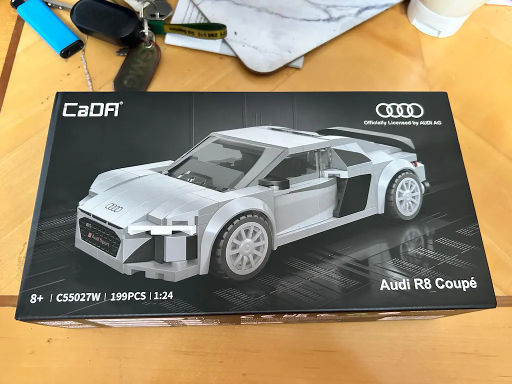 Cada Bricks 1: 24 Audi R8 Coupe C55027W