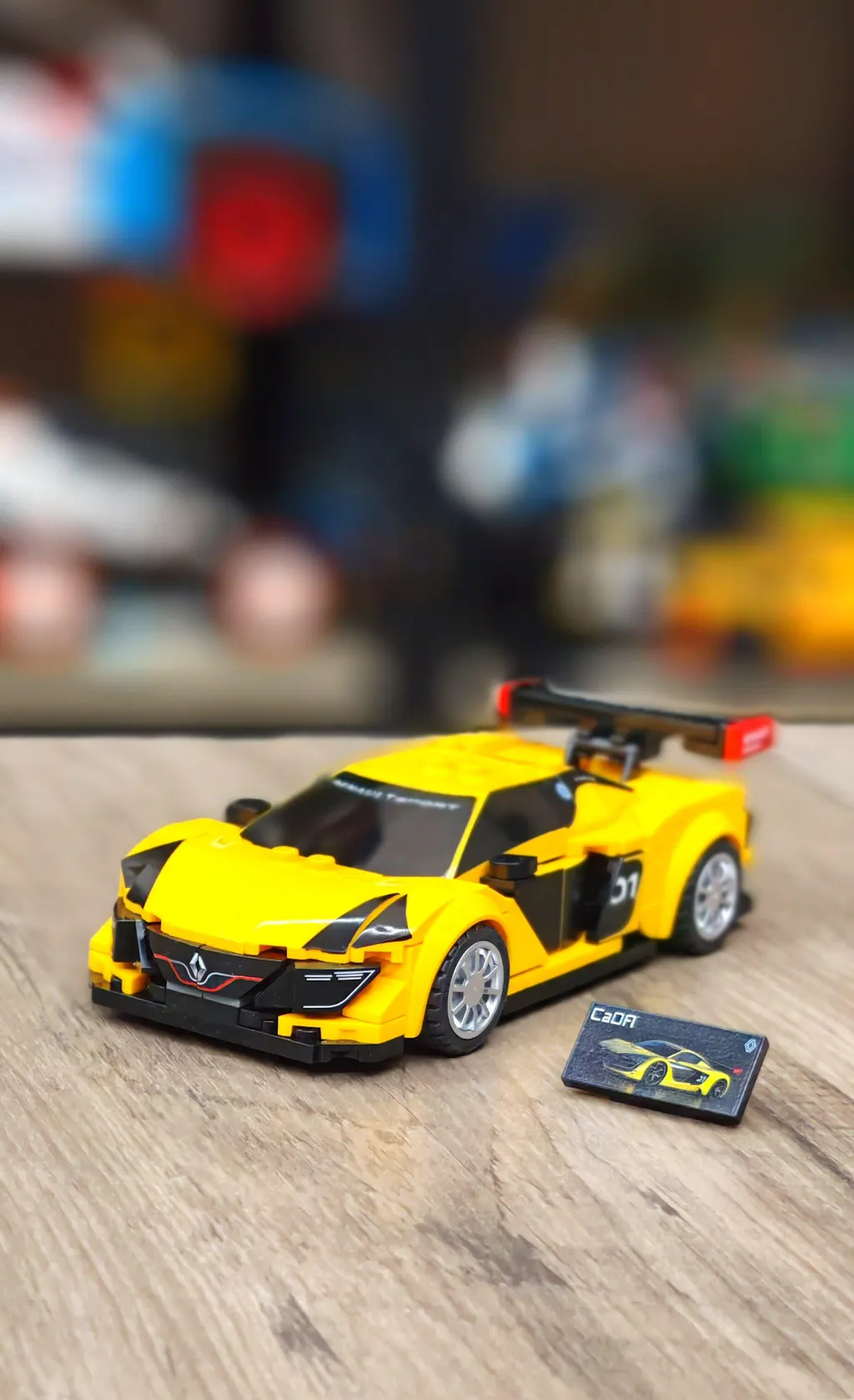 CaDA 1:24 Renault Series C55037W C55038W