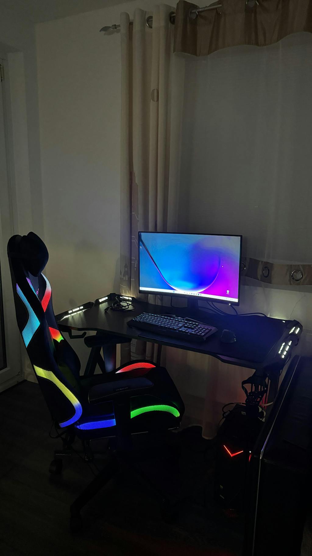 Dowinx LED Gaming Desk Black