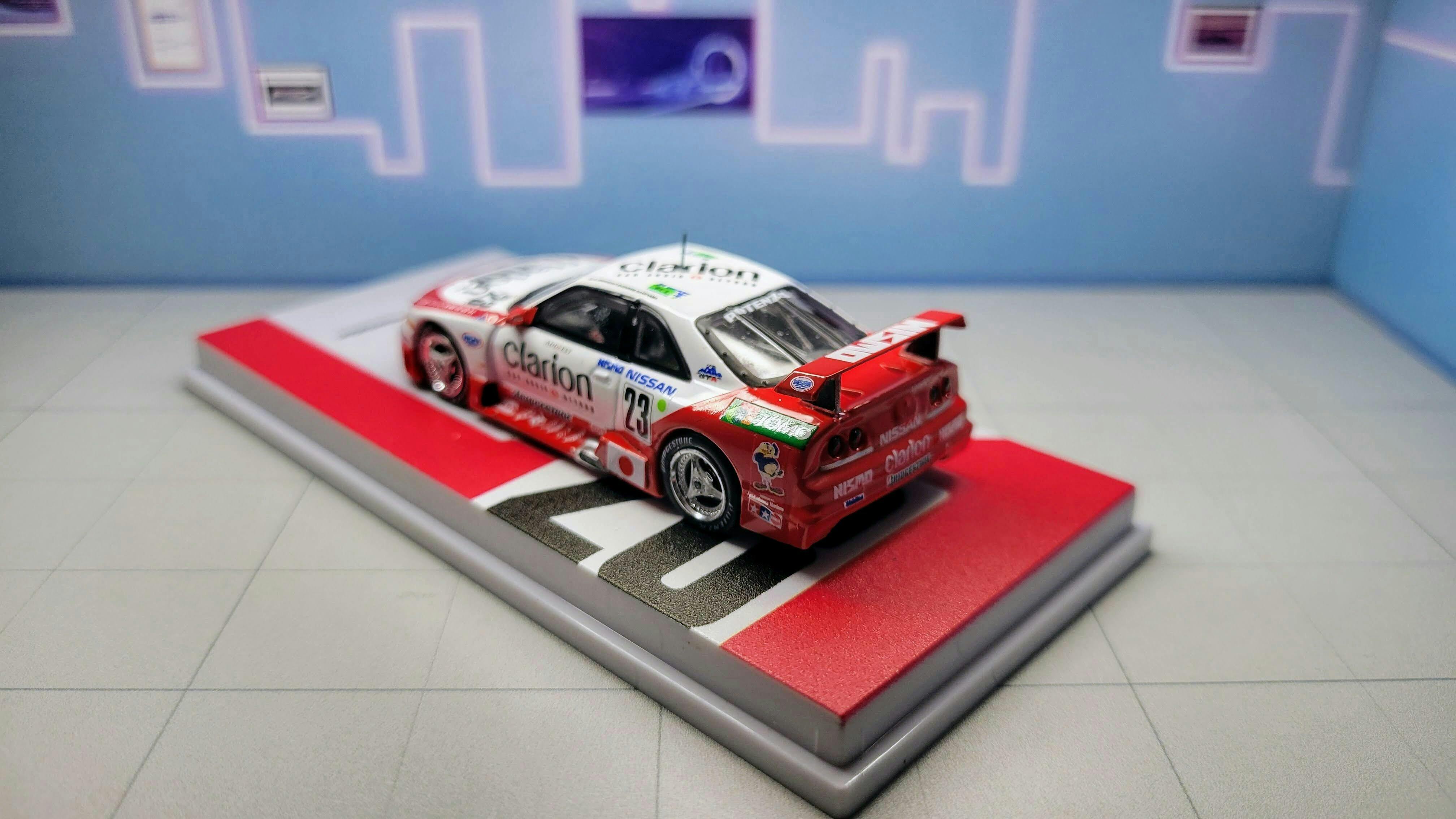 MINI GT Porsche 901 1963 Signal Red - Chase – Downskale