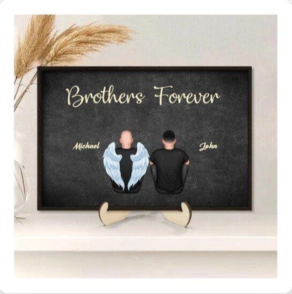 “The Love Between Brothers & Sisters Is Forever” Poster – Personalized Back View Wall Art in Vintage Wood Style, Perfect Gift for Christmas, Birthday or Family Reunion