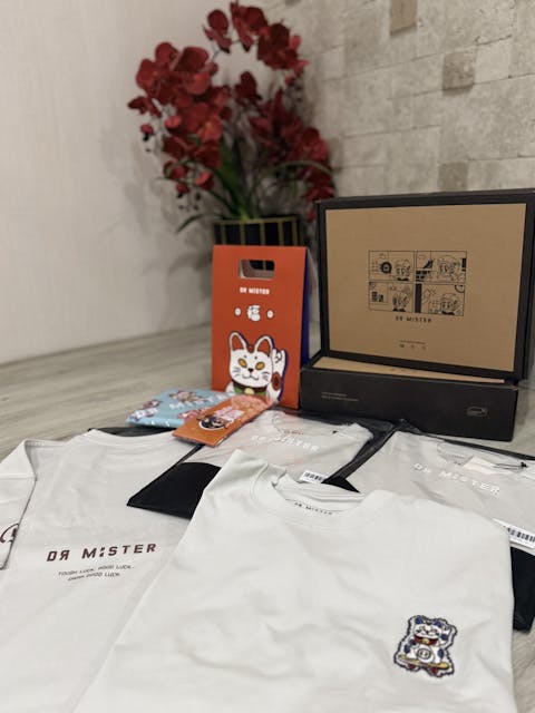 Mini Neko Tee - Ice Grey