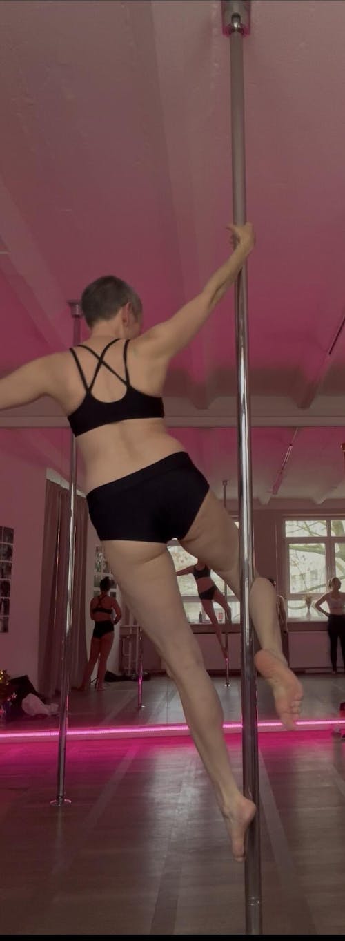 Pole dance sports bra Nicole