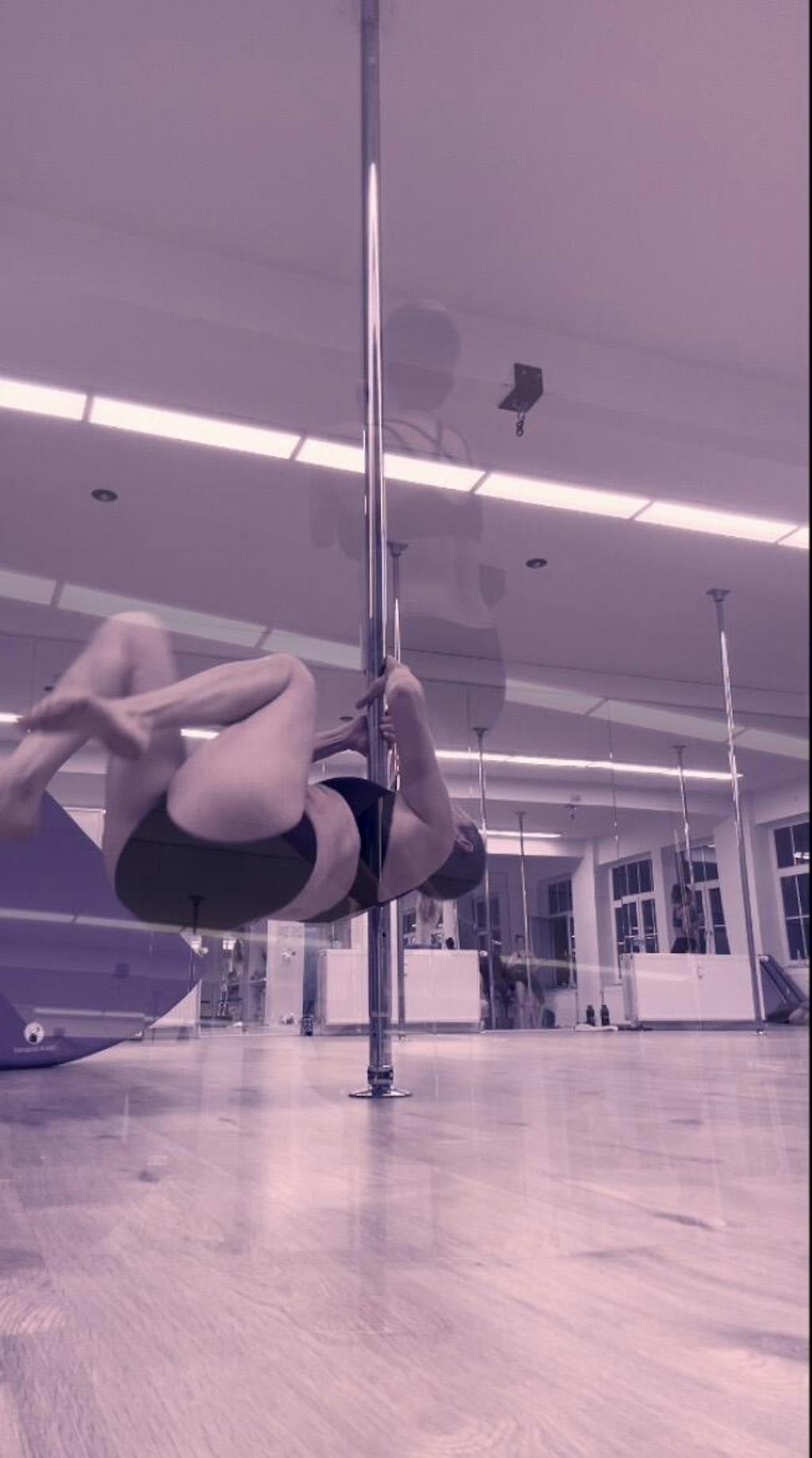 Booty shorts - Hot pants