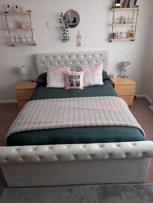 Chesterfield Ottoman Storage Bed - End Lift Ottoman Bed Frame