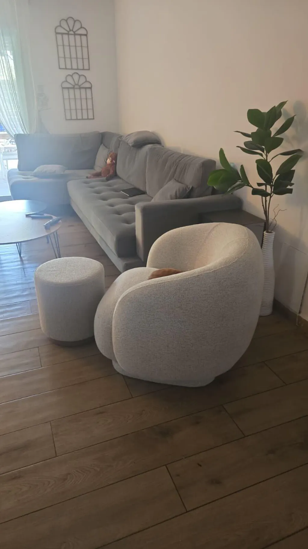 כורסה מסתובבת עם הדום - פינת ישיבה Cloudy Lounge