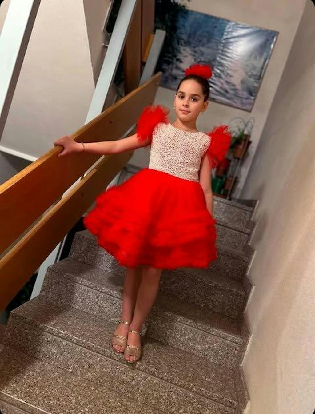 Elegant Pink Pearls Girl Dress Princess Baby Kids Party Gown J321