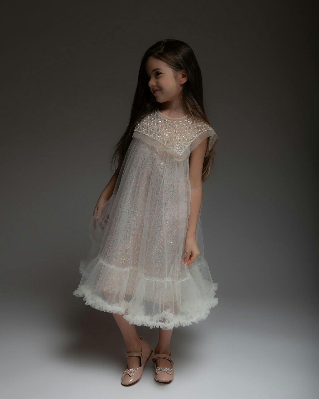Luxury O-Neck Beaded Tulle Flower Girl Dress Sleeveless J516L