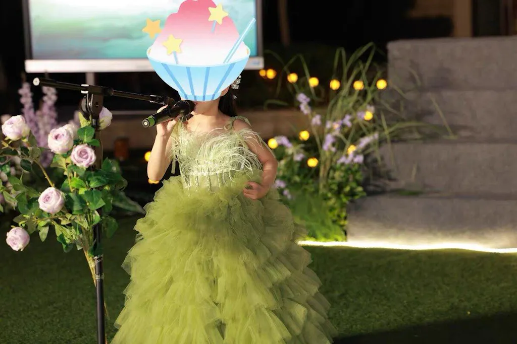 Green Tulle Flower Girl Dress with Feather Birthday Party Prom D127