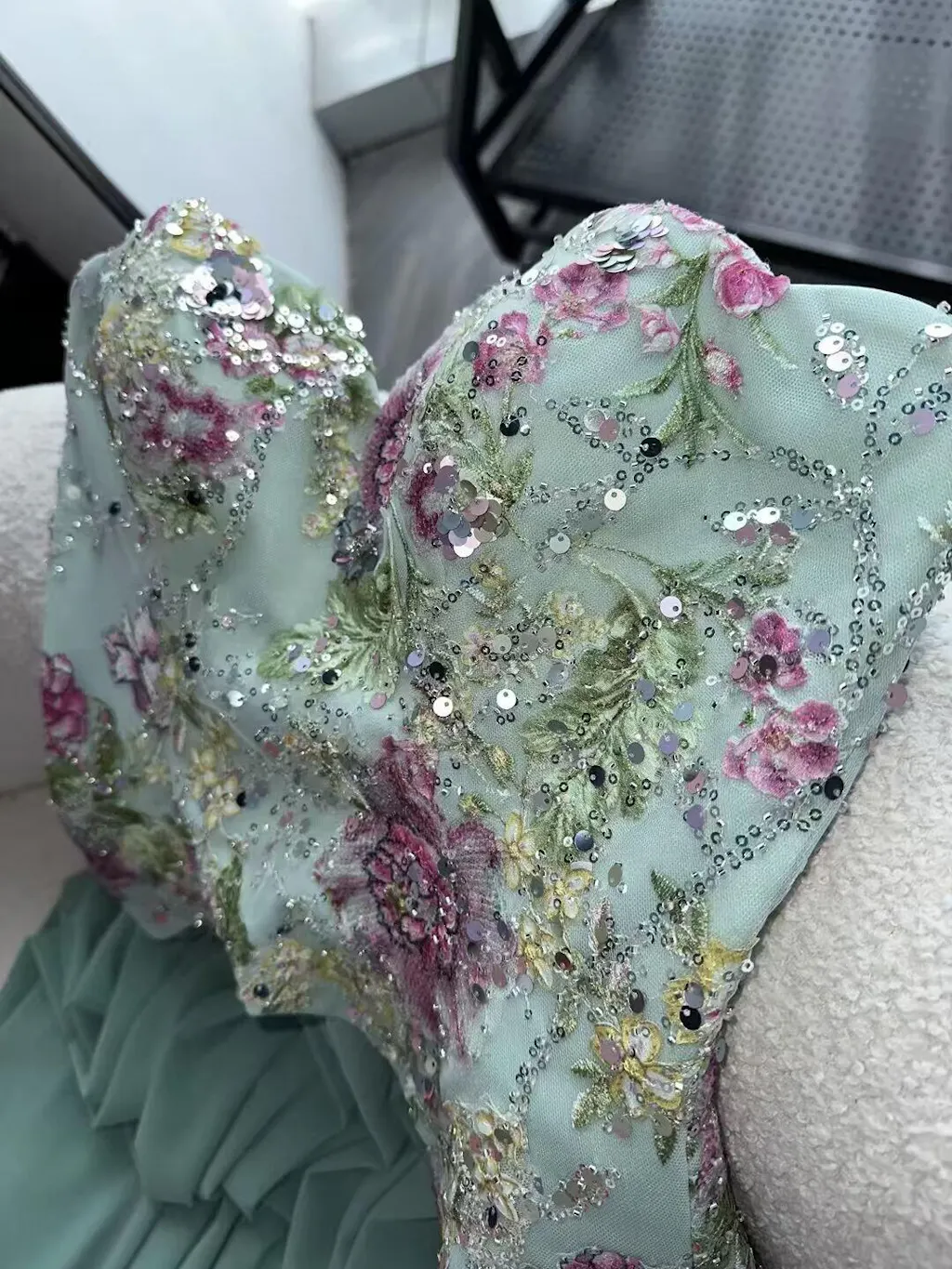 Elegant Strapless Floral Embroidered Chiffon Evening Dress with Pleated Skirt SS480