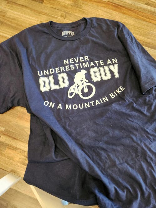 Never Underestimate An Old Guy MTB T-Shirt