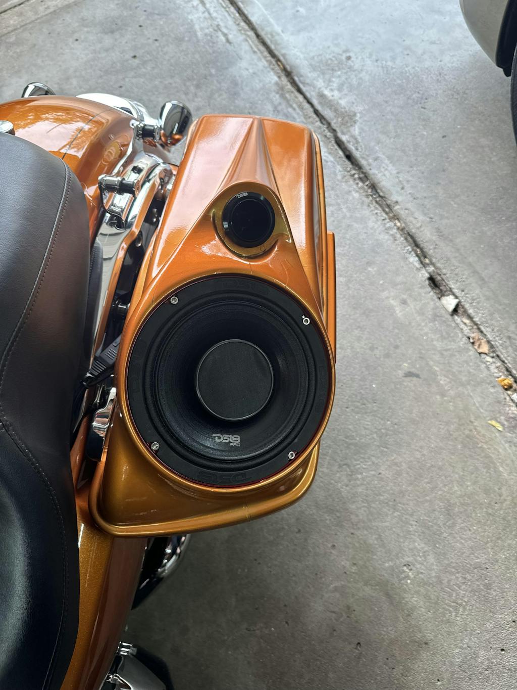 DS18 PROHY8.4B 8" HYBRID MidRange Loudspeaker with Builtin Driver 4