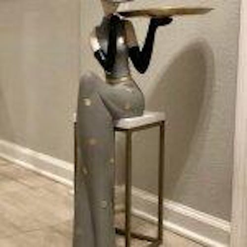 Nordic Abstract Girl Sculpture with Tray for Home Decoration - DSARD