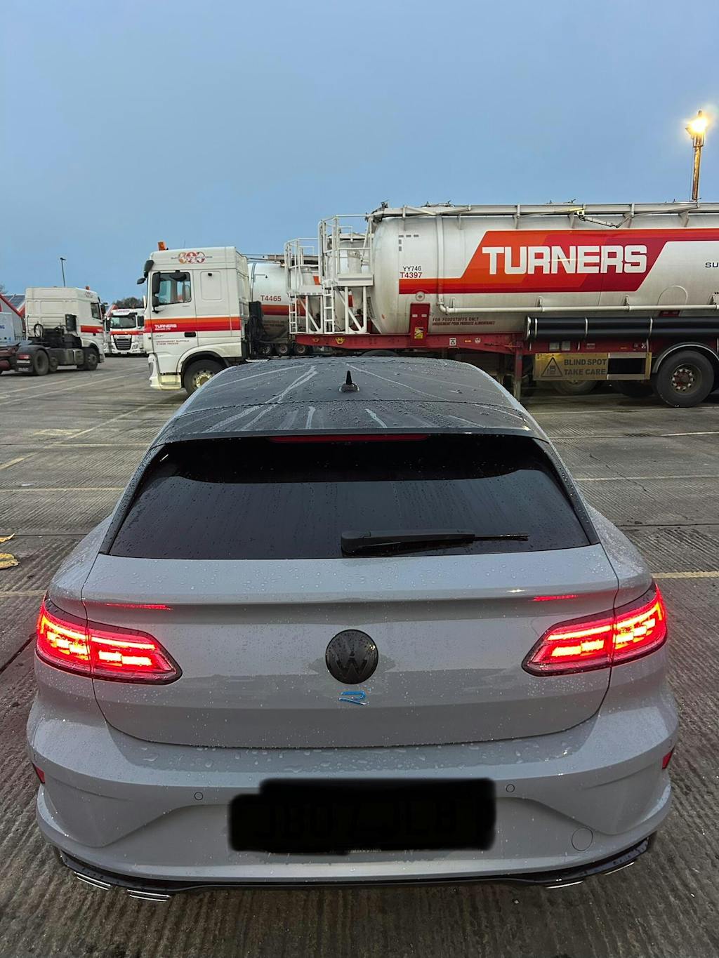 Black VW Emblem Cover Front/Rear for Arteon with ACC