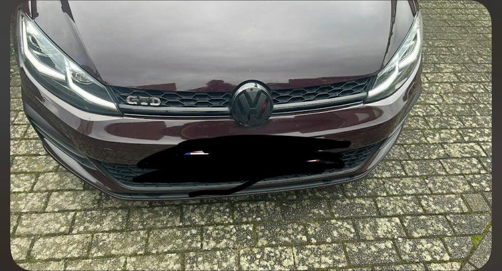 Black VW Emblem Cover Front/Rear for Golf MK7.5 with ACC