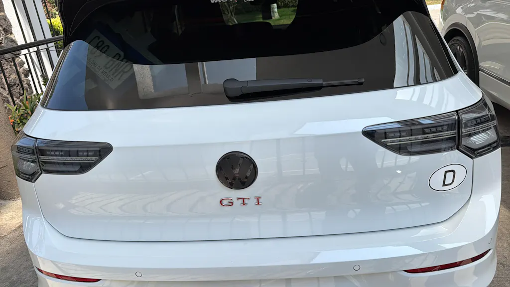 Black GTI Grille/Rear Badges for Golf MK8