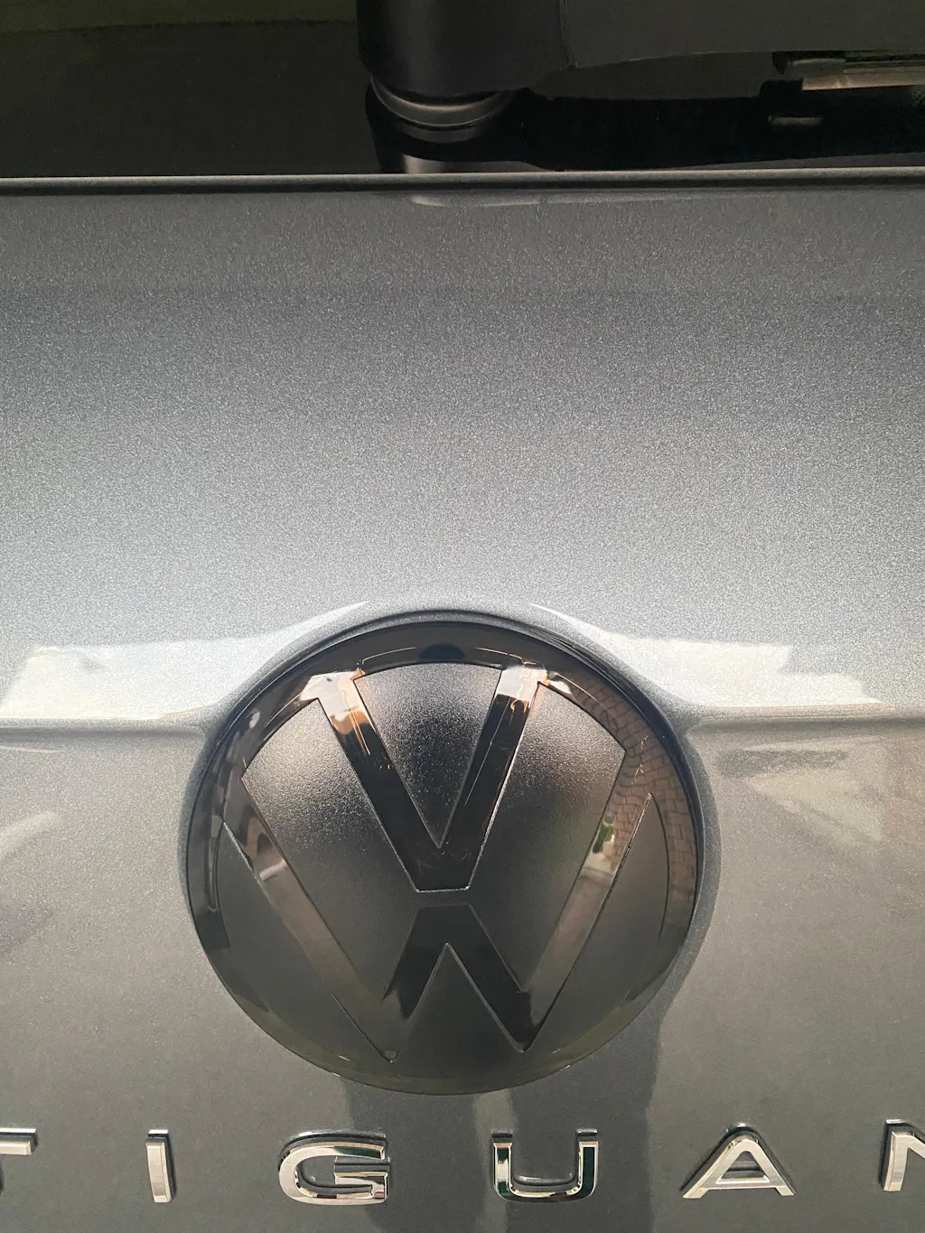 Black VW Emblem Cover Front/Rear for Tiguan with ACC