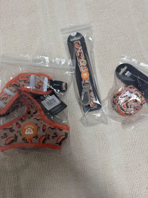 ARNES AJUSTABLE PARA PERRO HOT DOGS