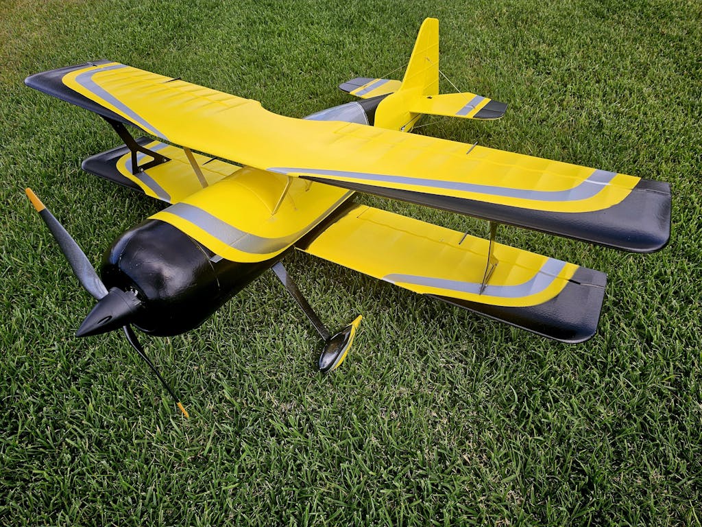 Dynam Pitts Python Yellow 4S RC Aerobatic 3D Sport Biplane