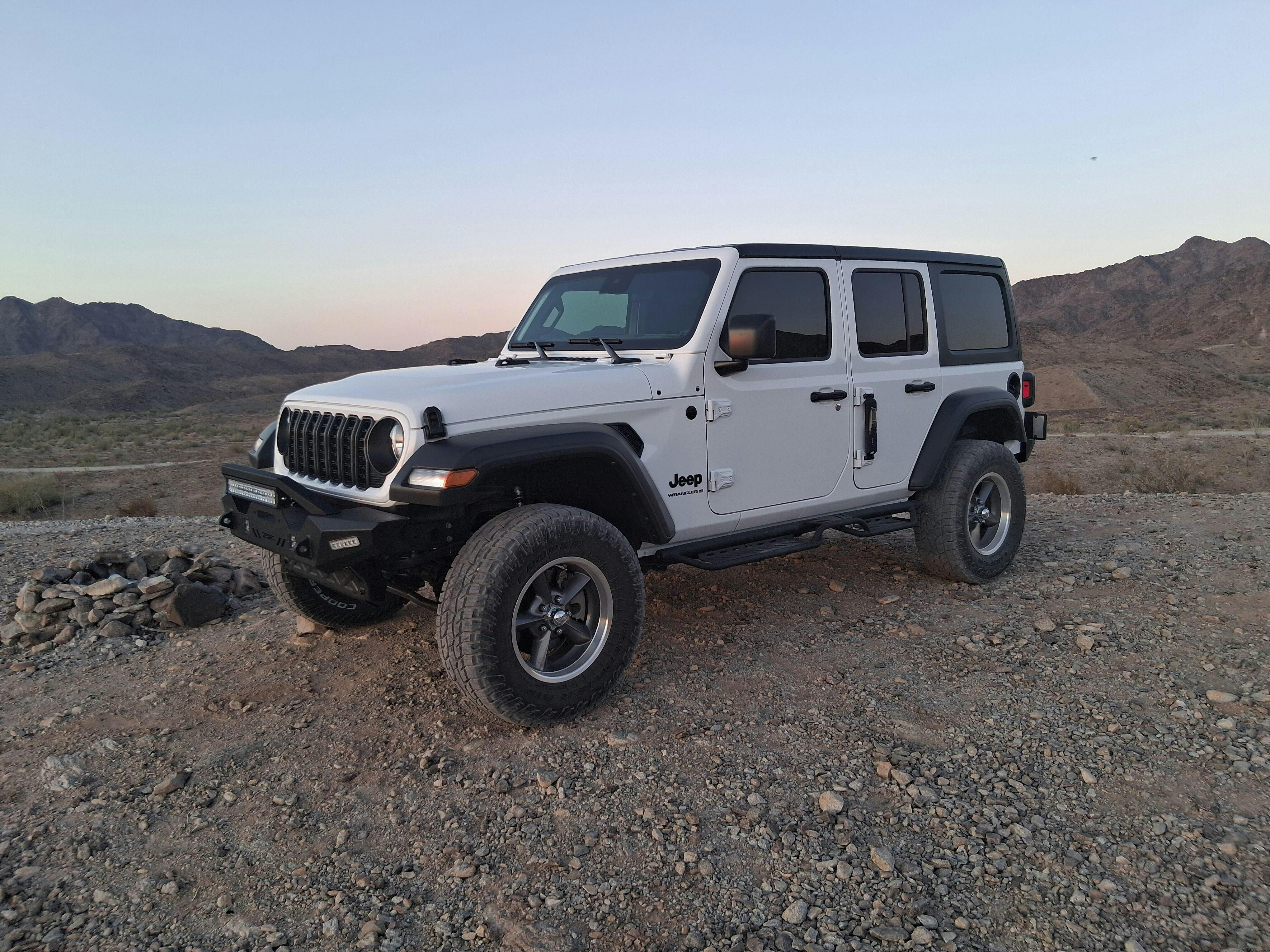 リフタージュ Dynatrac EnduroSport 2 inch Suspension Lift Kit System 1 for the
