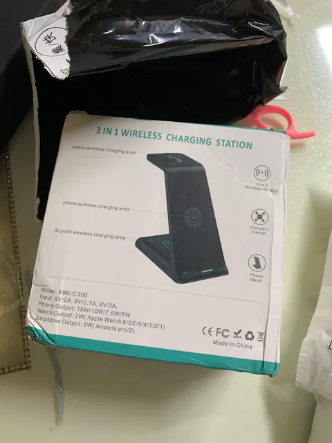 3-in-1 Apple Ladestation für iPhone, Watch & AirPods