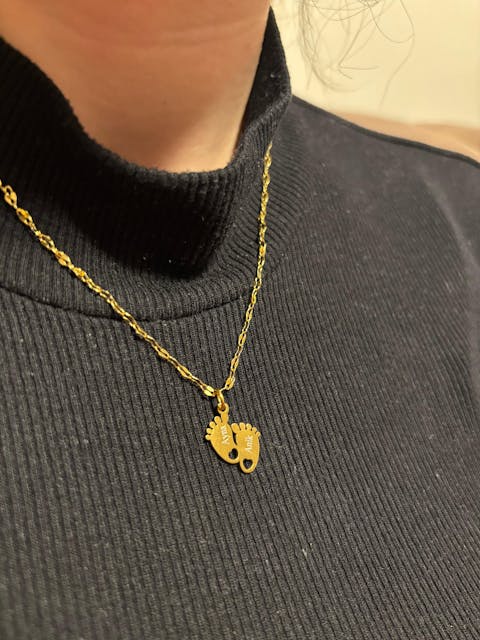 Babyfüsse Gravur Halskette