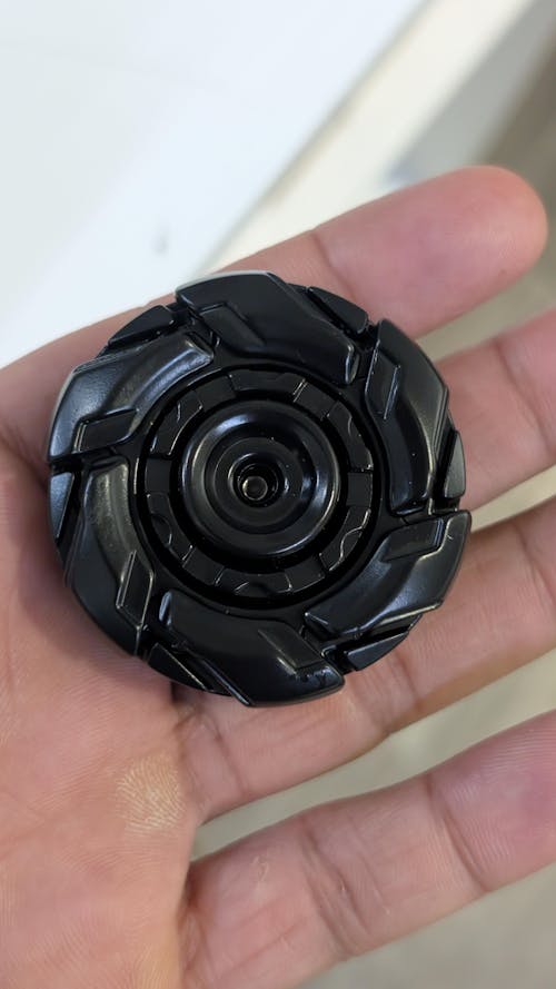 WarpFang：Stainless Steel Mecha Fidget Spinner