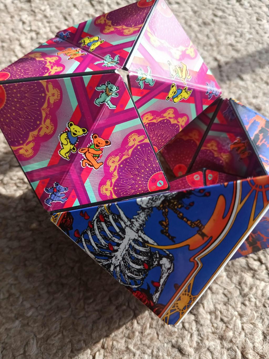  Skull and Roses Shashibo