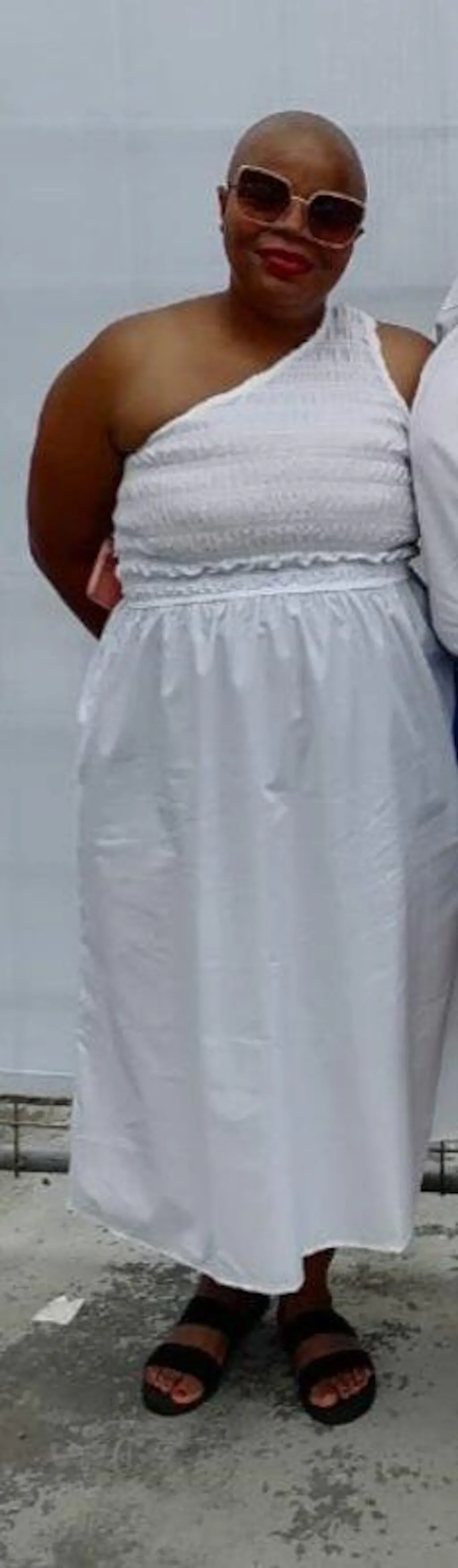 AMIKO FASHIONS ドレスフォーム 1st EDITION Ladies One Shoulder Shirred Bodice Midaxi Dress - Bright White