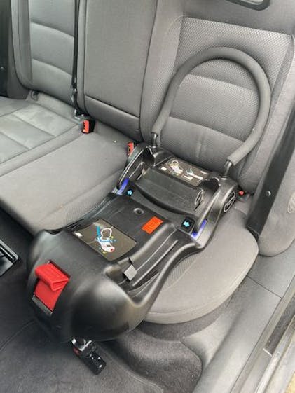 Car Seat Capsule Base Series Edwards Co - Main Image