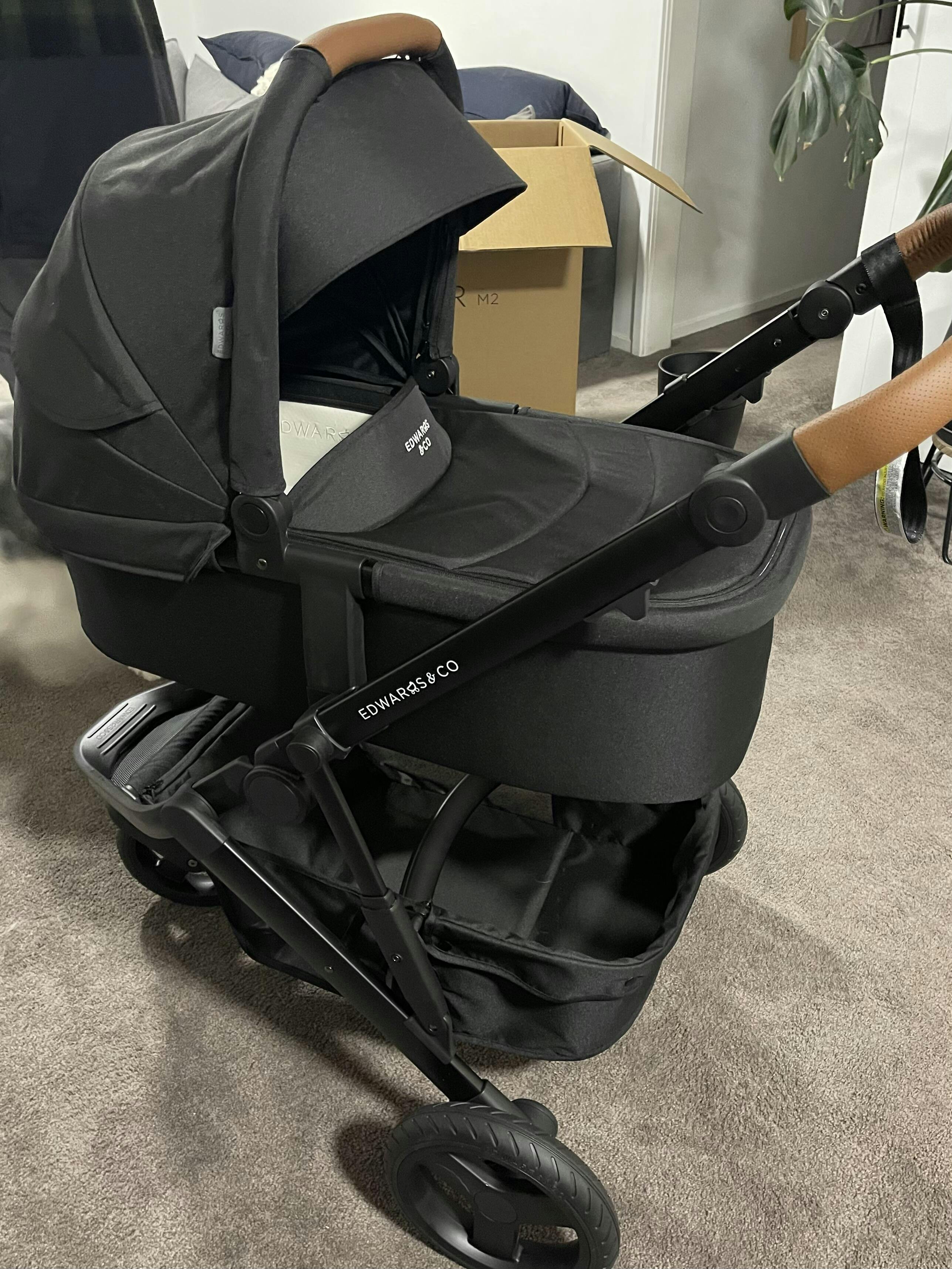 Carry Cot 2 – Edwards & Co