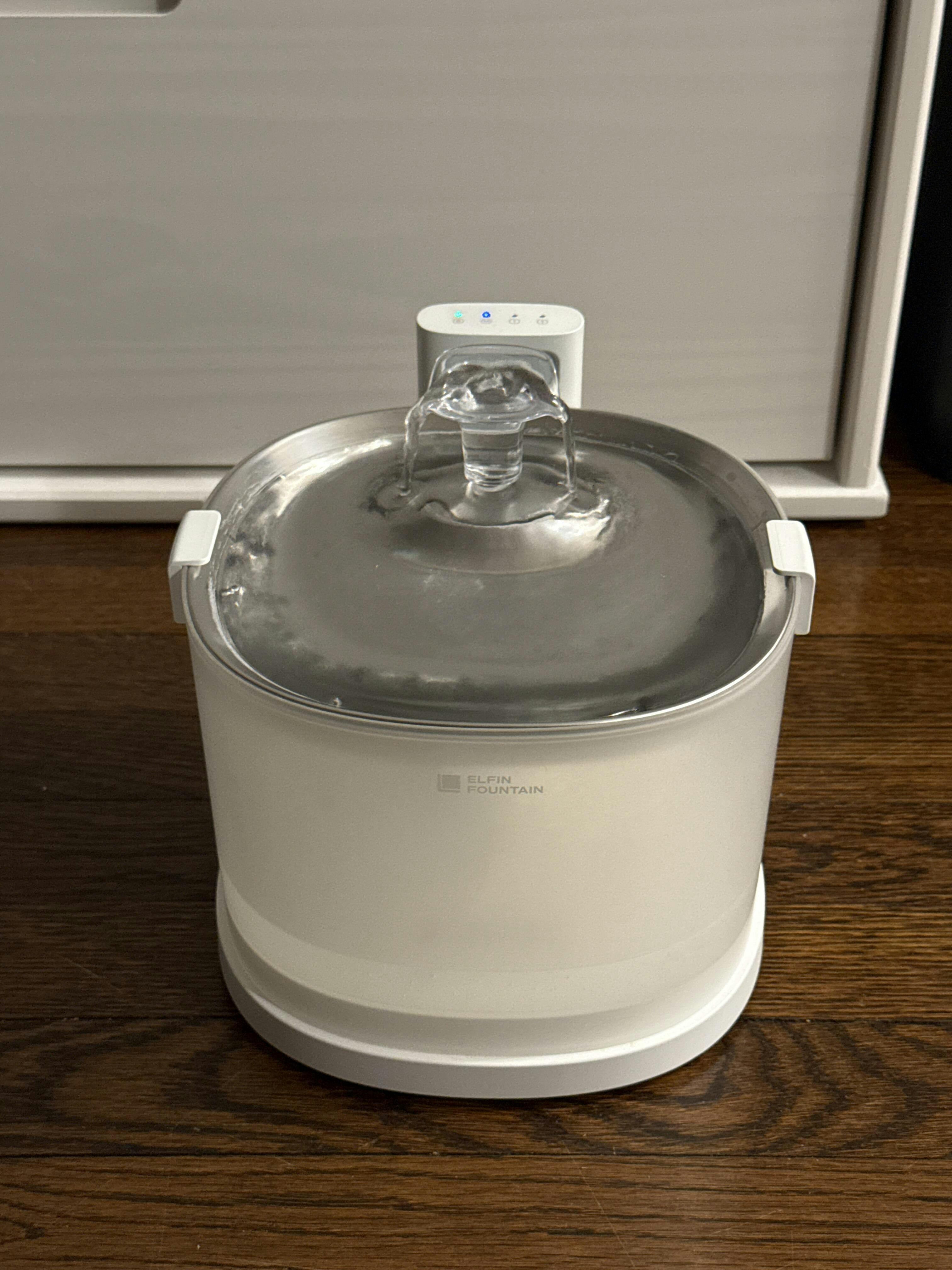 【新品・未開封】ELFIN FOUNTAIN E1+　エルフィン 給水器 Elfin Fountain E1+ | Pumpless Pet Water Fountain