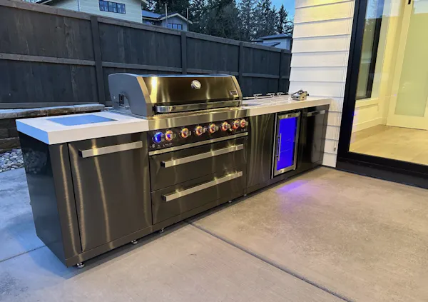 mukhaydin's Mont Alpi 805 Black Stainless island