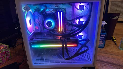 SAPPHIRE Nitro+ AMD Radeon RX 7800 XT 16GB (11330-01)