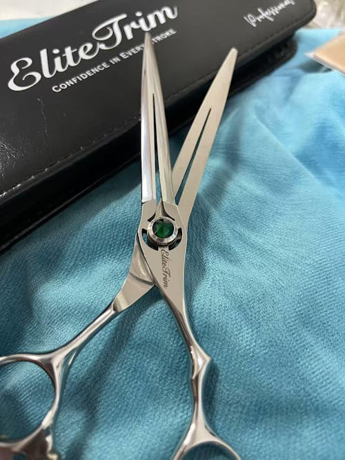 7.5" Emerald Flow Straight Grooming Shears for Dogs
